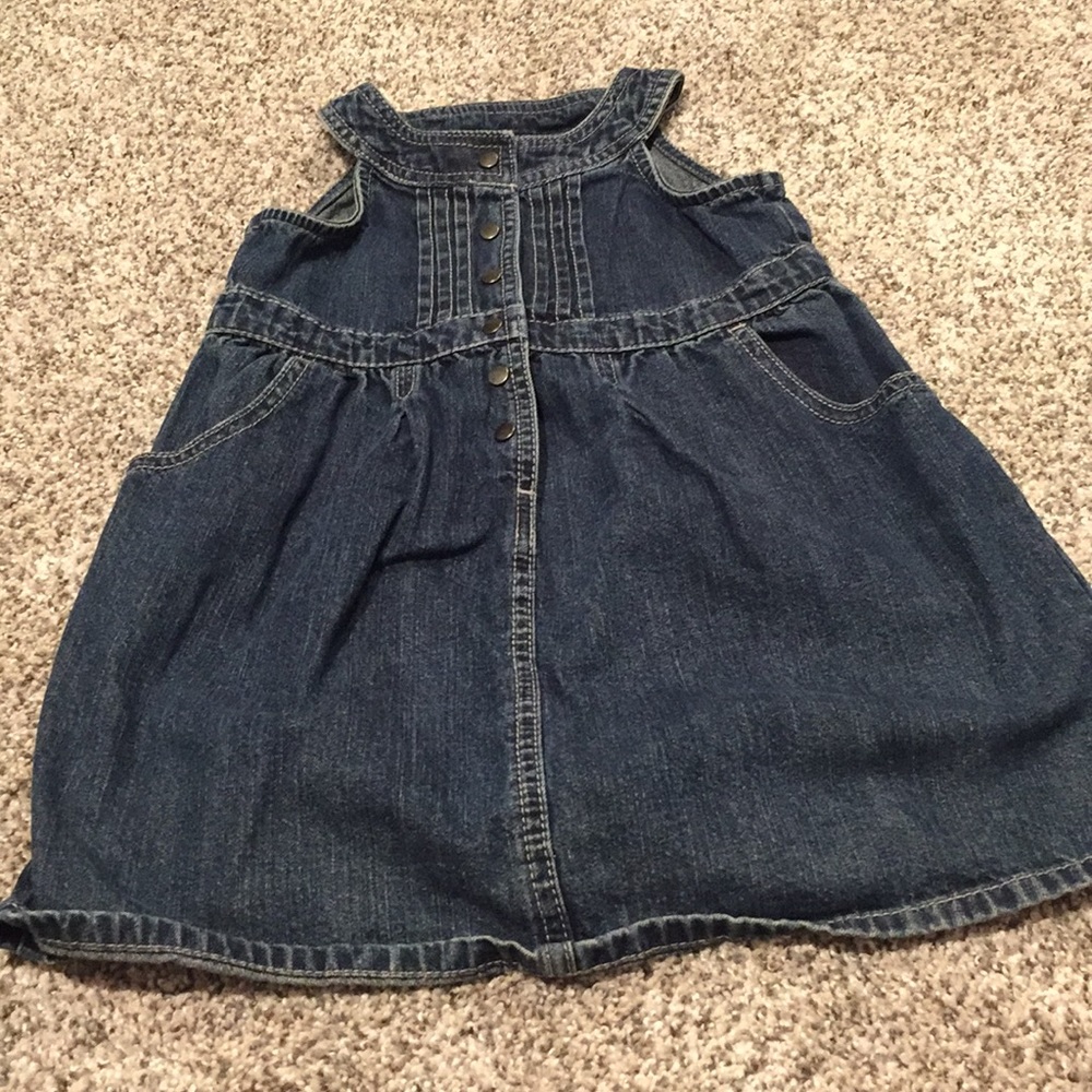 Old Navy girls 4T snap up jean jumper with pockets.